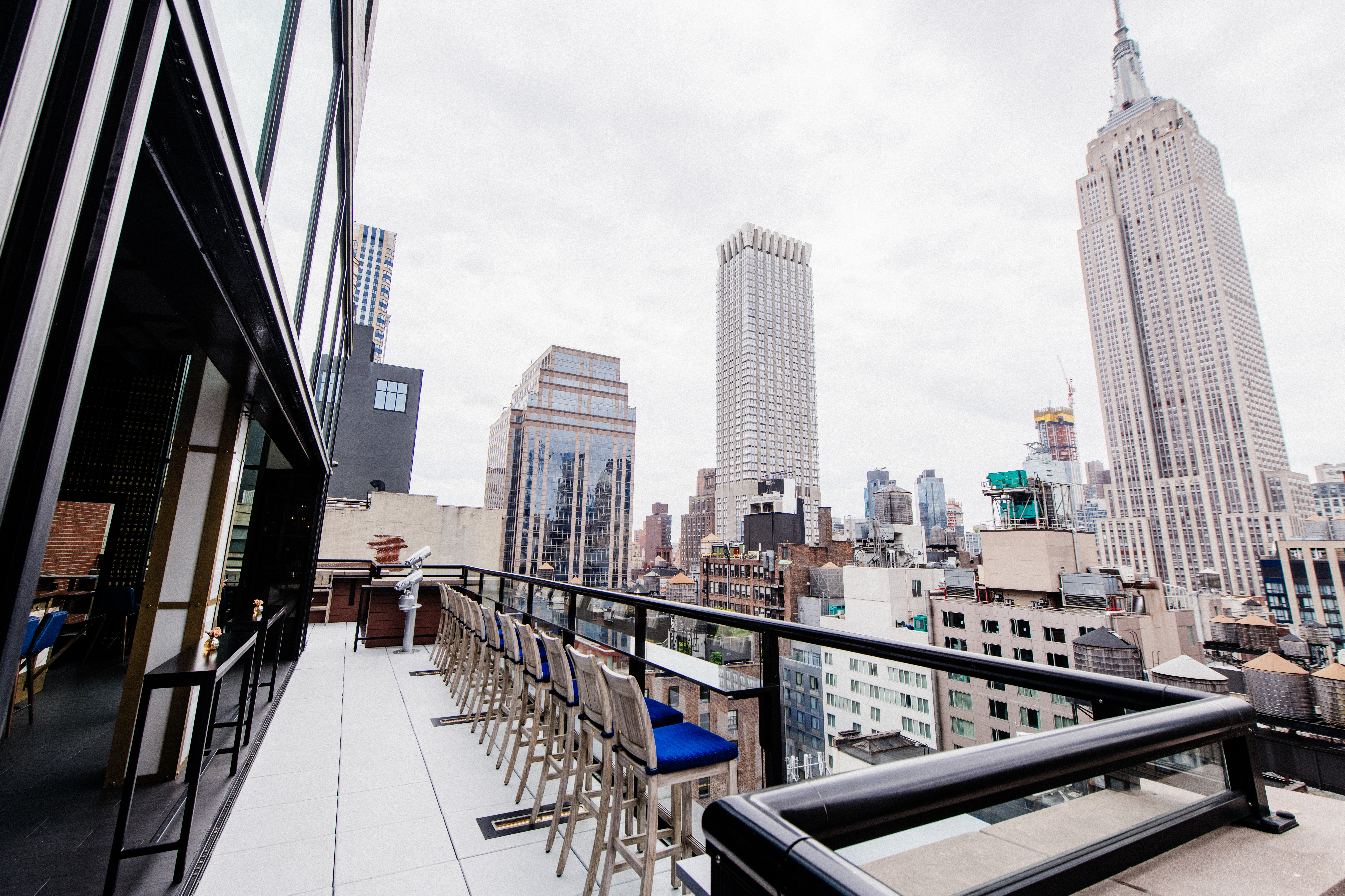 Archer Hotel Spyglass Rooftop Bar