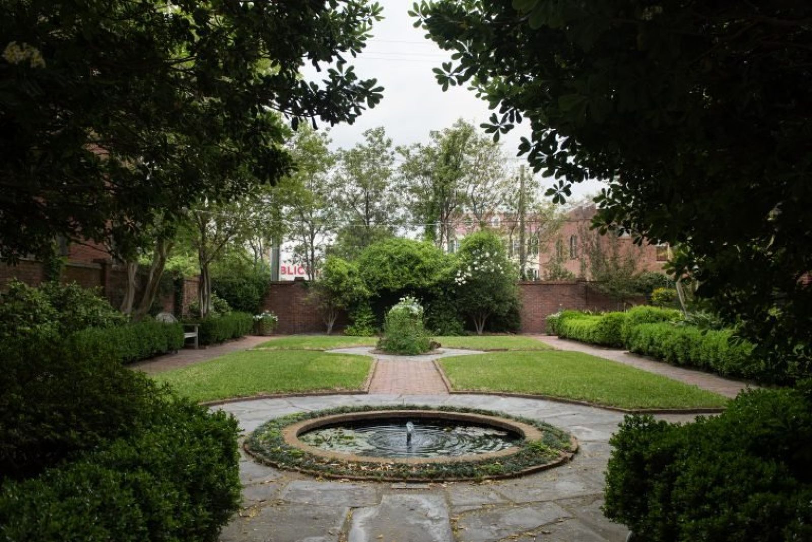Davenport House Museum Gardens